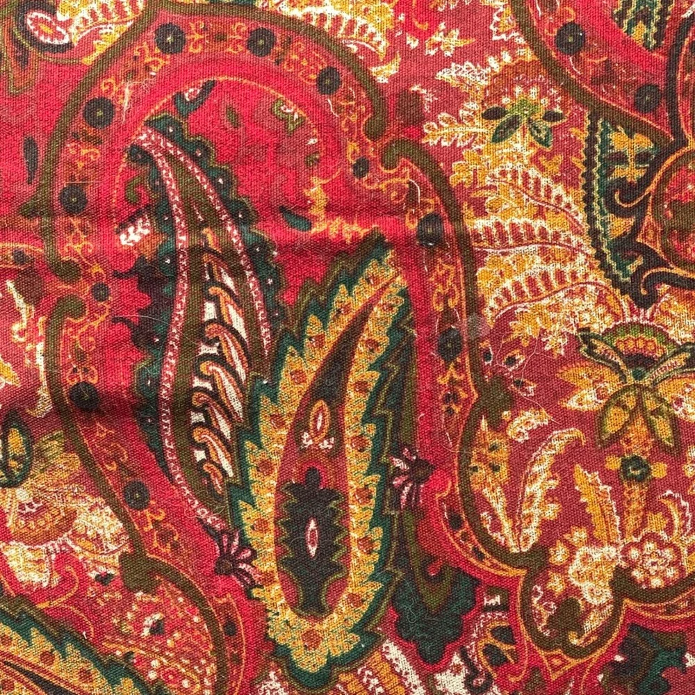 VTG Lauren Ralph Lauren Galahad Red Paisley 22